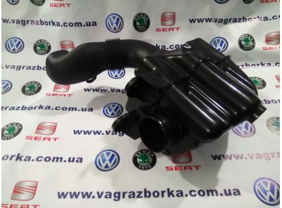 Фланец воздуховода Skoda Octavia A5/ Seat Leon, Toledo, Altea