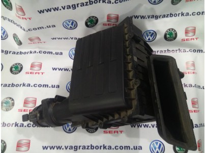 Корпус воздушного фильтра Skoda Octavia A7/Seat Leon/ Volkswagen Golf 7