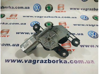 Электродвигатель стеклоочистителя Skoda Octavia A7