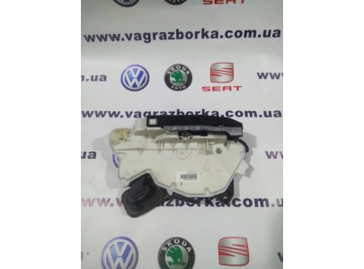 Замок двери для Skoda Octavia A7 ,Yeti / Seat Toledo 5E1837015A