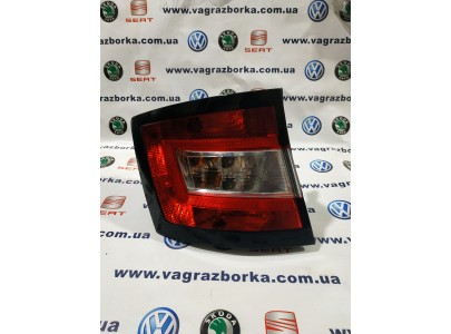 Фонарь задний левый Skoda Fabia 2015-