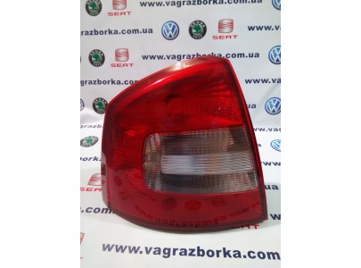 Фонарь задний левый Skoda Octavia A5 FL