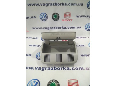 Отделение для очков Skoda